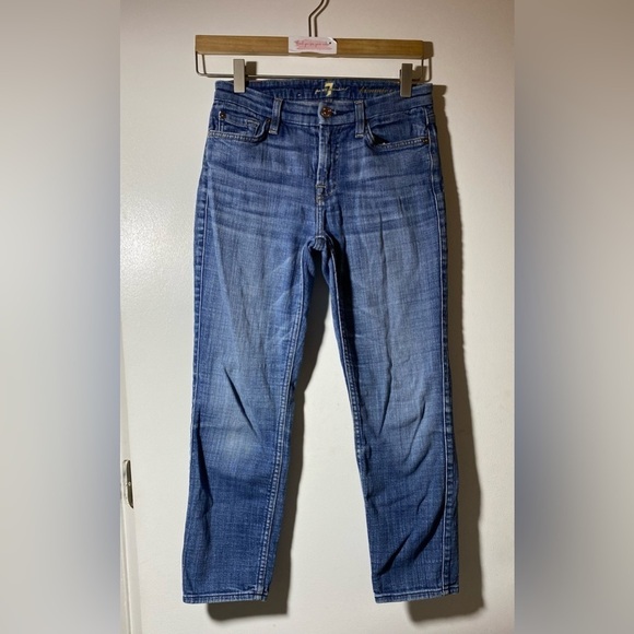 7 for all Mankind Straight Crop 26 - Picture 1 of 6
